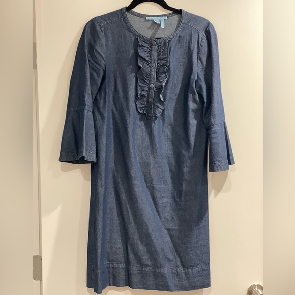 Draper James Dresses & Skirts - Draper James Chambray Ruffle Shift Dress